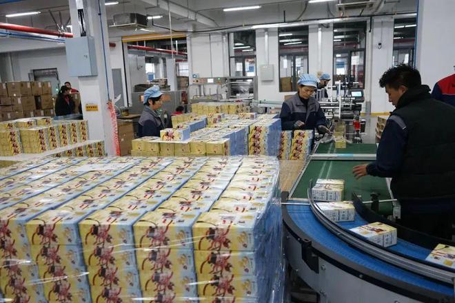 难求” 成爆款竟然是开化出品！PG麻将胡了哪吒卡牌 “一卡(图2)